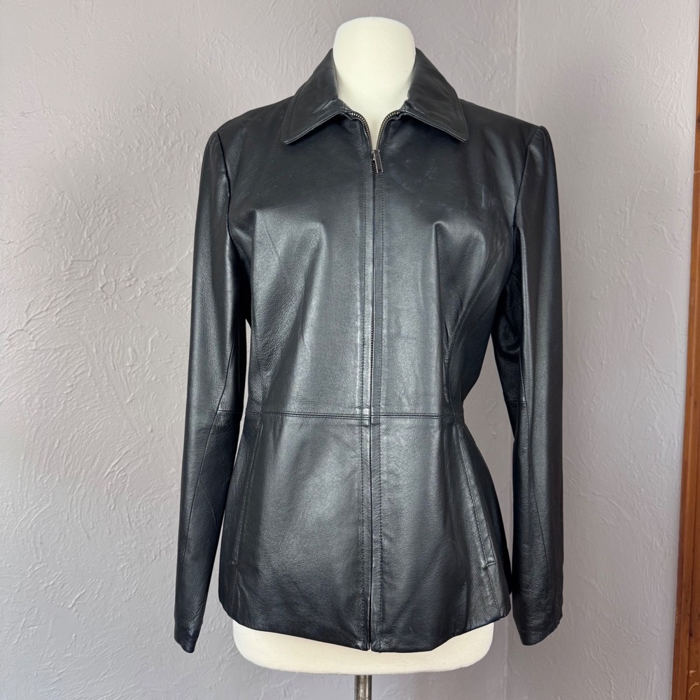 Vintage y2k Women's medium black genuine leather zip jacket tailored fit